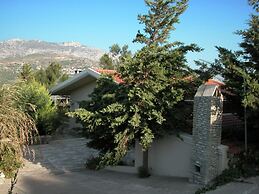 Villa in Crete With Private Pool & Views
