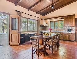 Luxurious Villa in Malades Crete