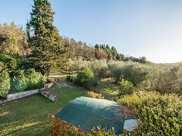 Tuscan Haven With Pool