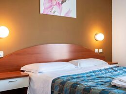 Belvilla by OYO Riviera Bilo