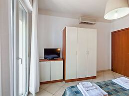 Belvilla by OYO Riviera Bilo