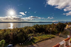 Authentic Apartment in Dramalj Croatia