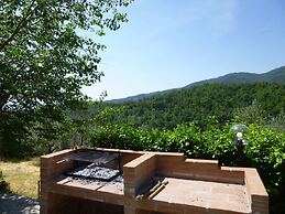 Charming Tuscan Stay With Pool