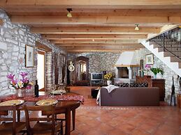 Luxurious Holiday Home in Barban With Private Pool