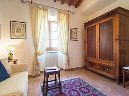 Holiday Home in Cortona With Pool