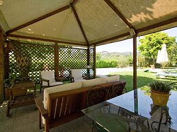 Holiday Home in Cortona With Pool