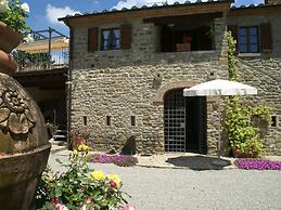 Holiday Home in Cortona With Pool