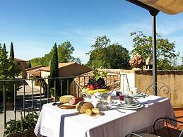 Holiday Home in Cortona With Pool