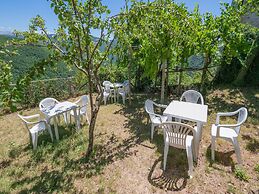 Holiday Home in Sellano With Pool & Views