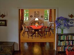 Villa Getaway in Santo Antonio da Serra
