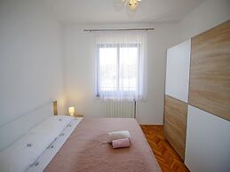Comfortable and Quiet Apartment in Istria With Privacy