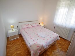 Comfortable and Quiet Apartment in Istria With Privacy