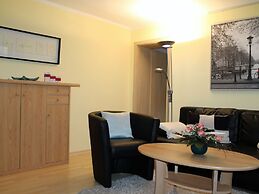 Moderne Ferienwohnung mit Garten in Nienhagen