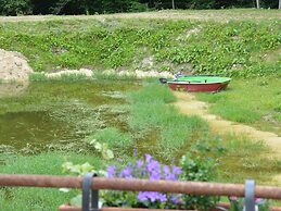 Cozy Mobile Home in Vresse-sur-semois With Terrace