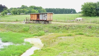 Cozy Mobile Home in Vresse-sur-semois With Terrace