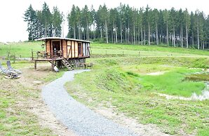 Cozy Mobile Home in Vresse-sur-semois With Terrace