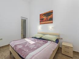 Holiday Home in Novigrad With Private Pool