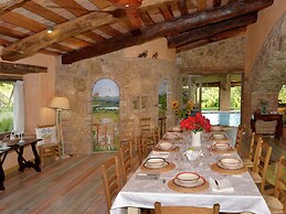 Belvilla by OYO Villa Mezzeria