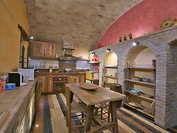 Belvilla by OYO Villa Mezzeria