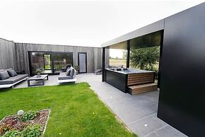 Unique Holiday Home in Haringe