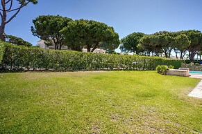 Holiday Home Vilamoura With Pool Near Beach