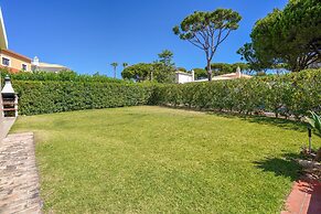 Holiday Home Vilamoura With Pool Near Beach