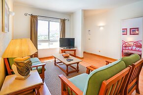 Holiday Home Vilamoura With Pool Near Beach