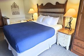 Bridgeport Waterfront Resort