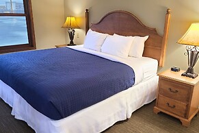 Bridgeport Waterfront Resort