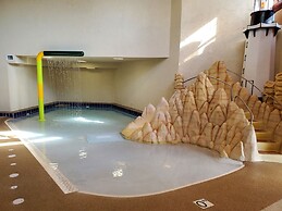 Bridgeport Waterfront Resort