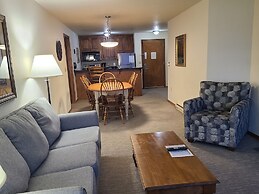 Bridgeport Waterfront Resort