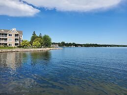 Bridgeport Waterfront Resort