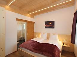 Luxury Holiday Flat With Balcony in Fugenberg