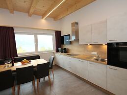 Luxury Holiday Flat With Balcony in Fugenberg