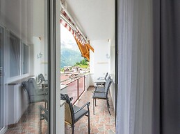 Lush Apartment in Strengen Near St Anton am Arlberg
