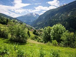 Lush Apartment in Strengen Near St Anton am Arlberg