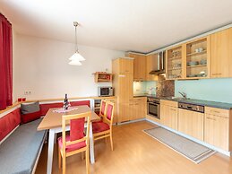 Lush Apartment in Strengen Near St Anton am Arlberg