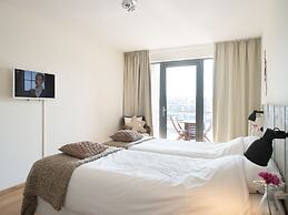 Modern Apartment in The Hague With Balcony