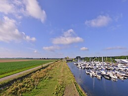 Central Apartment in Kamperland