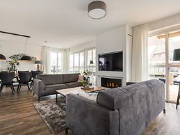 Villa With a Sauna in Tjeukemeer