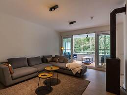 Lush Apartment With Roof Terrace