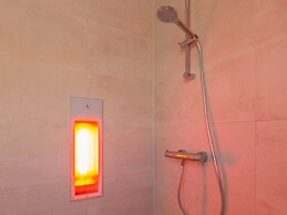 Lush Apartment With Roof Terrace