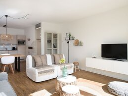 Modern Apartment With Views Over the Marina