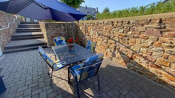 Romantischer Aufenthalt mit Blick auf den Weinberg