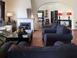Luxurious Villa in Monchique With Private Pool