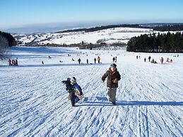 Villa mit Sauna und Garten