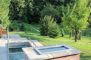 Villa mit Sauna und Garten