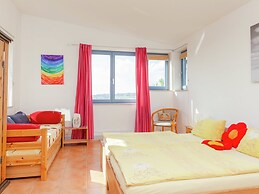 Villa mit Sauna und Garten