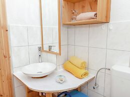 Villa mit Sauna und Garten