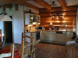 Natural log Cabin in Waltershausen